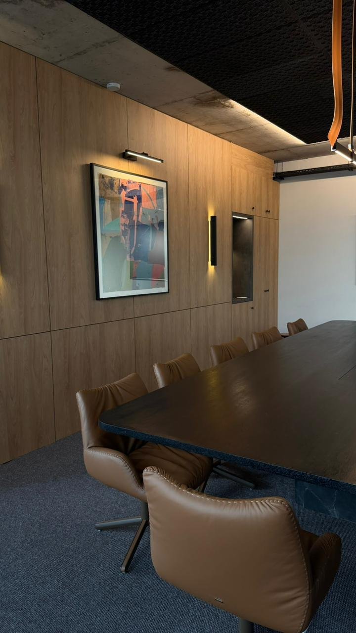 Sala de reuniones de Marea en el Edificio Gala Puerto